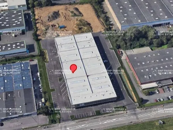Local d'activité 527 m²