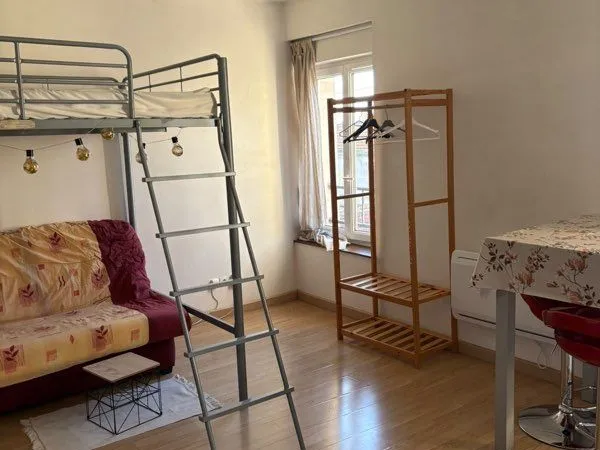 Studio meublé