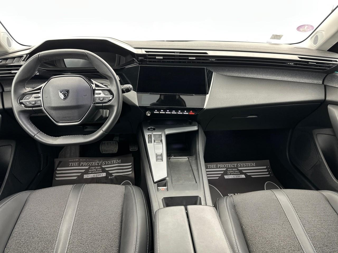 Peugeot 308 sw puretech 130ch s&s eat8 allure pack — photo 11