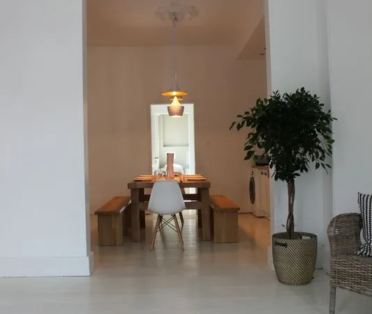 90 m² meublé 3 chambres Orangerie / Colocation possible