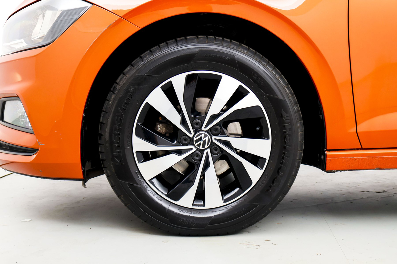 Volkswagen Polo — photo 10