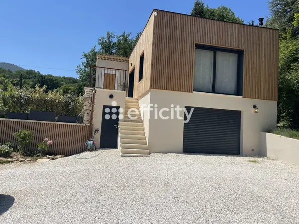 Maison 4 pièces 96 m²