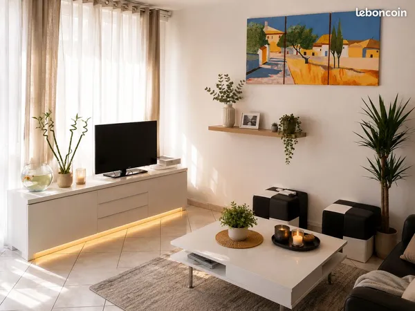 T4 de 78 m² Balcon - Box fermé / Michelet - St Félix