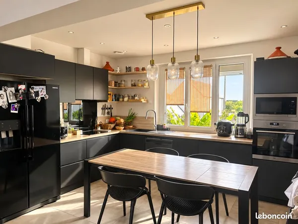 Maison Vente La Ville-aux-Dames 7p 142m² 289000€