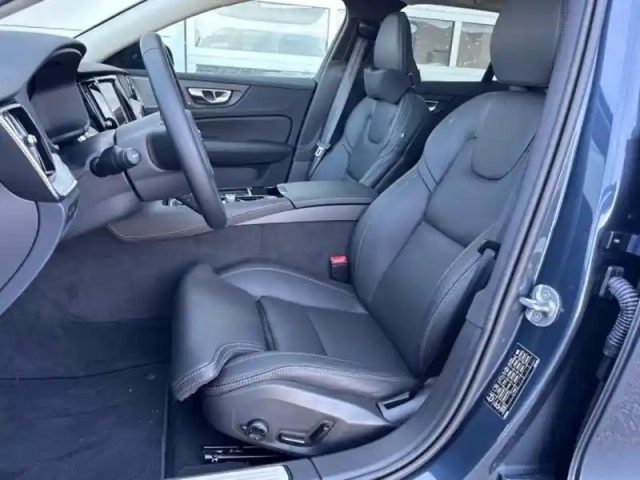 Volvo V60 t6 awd 253+145ch plus style dark geartronic 8 — photo 11