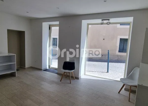 Local commercial 40 m²