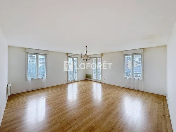 Appartement 4 pièces 91 m²