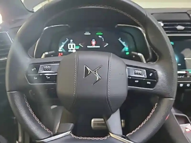 Ds Ds 7 ds7 crossback hybride e-tense 225 eat8 — photo 9