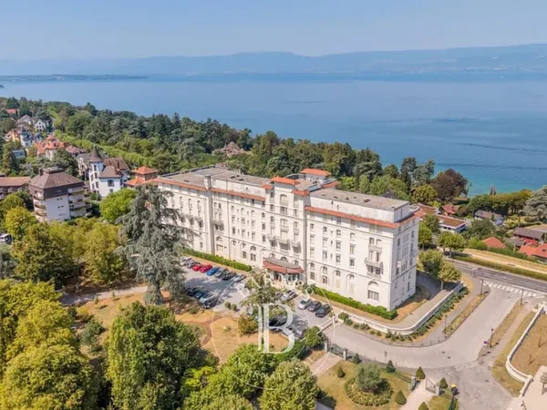 Thonon-les-Bains - Appartement de 115 m² - Vue lac - Garage - 3 chambres