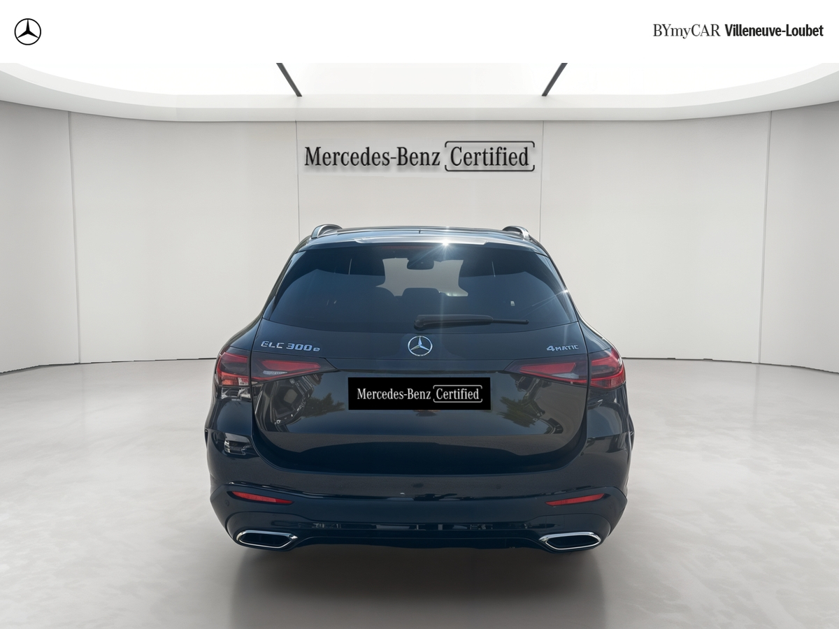 Mercedes GLC 300 e Hybrid EQ 9G-Tronic 4Matic — photo 4