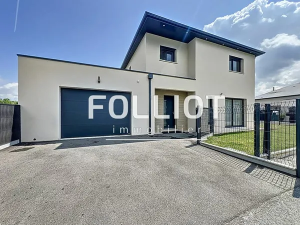 A VENDRE - Maison familiale de 145m2 spacieuse et lumineuse à Maltot