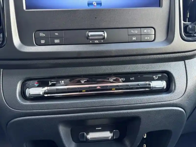 Mercedes Vito 119 cdi tourer pro long — photo 6