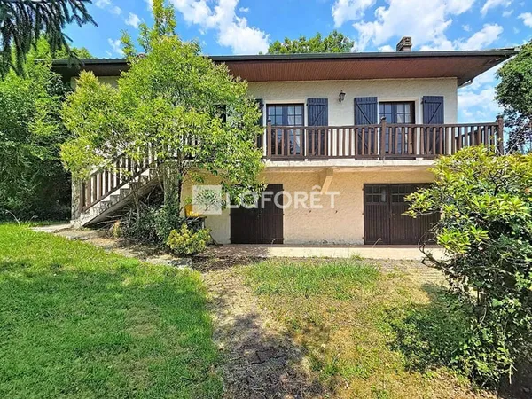 Maison 7 pièces 161 m²