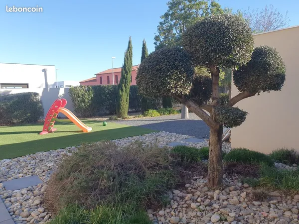 A louer Perpignan Parc Ducup Maison contemporaine 142 m2, belles prestations