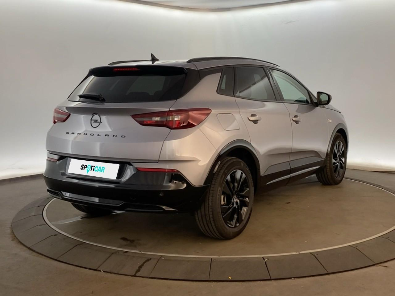 Opel Grandland 1.2 turbo 130 ch gs light — photo 7