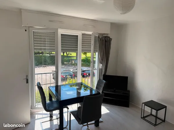 Agréable studio meublé à Thionville à louer sans frais d'agence