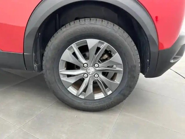 Peugeot 2008 puretech 130 s&amp;s eat8 — photo 13