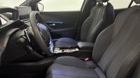Peugeot 2008 1.2 Hybrid 145ch GT e-DCS6 — photo 12