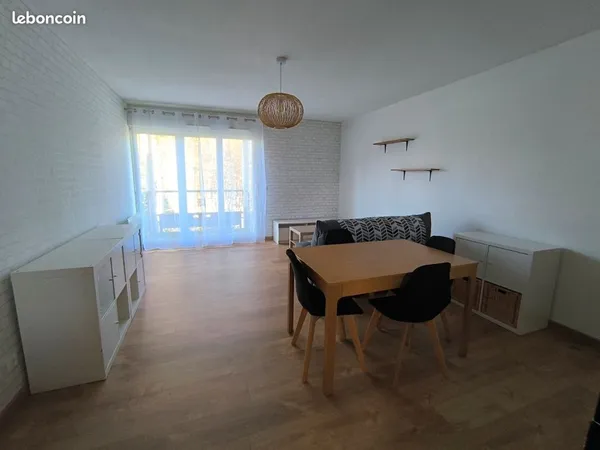 T2 RÉNOVÉ • TERRASSE 8 m² • PARKING • 180 000 • VILLENAVE D'ORNON VENTE PARTICULIER - SANS FRAIS