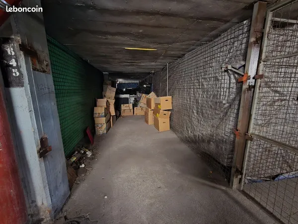 Garage fermé / La Calade