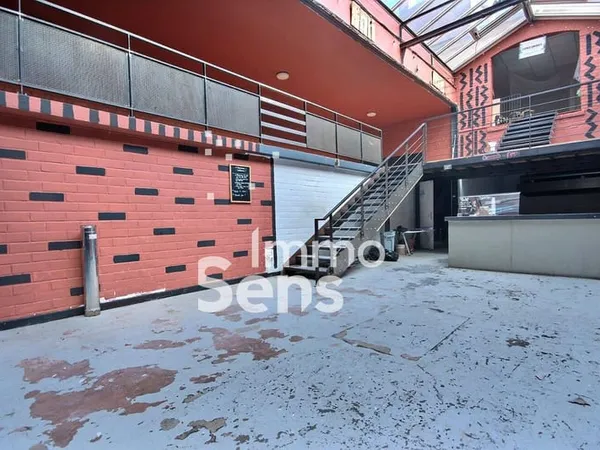 Local commercial 360 m²