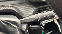 Peugeot 2008 1.2 Hybrid 110ch Allure e-DCS6 — photo 24