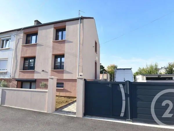 Maison 4 pièces 120 m²