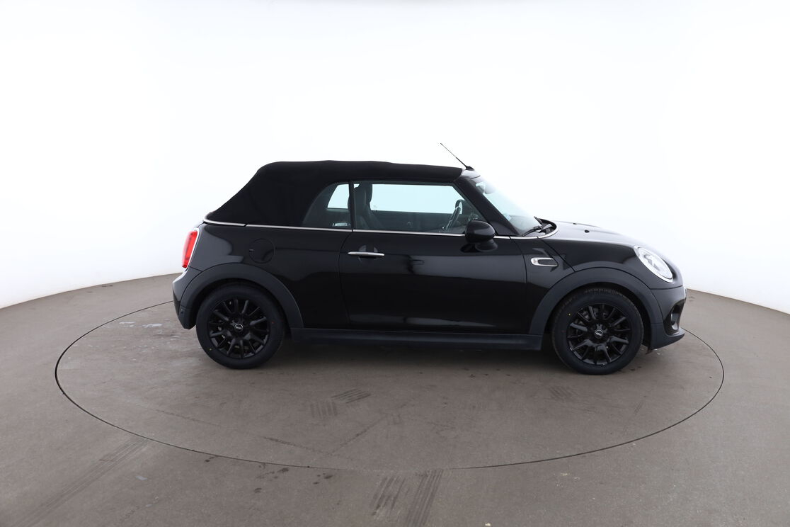 MINI Cabrio Cooper BV6 — photo 6