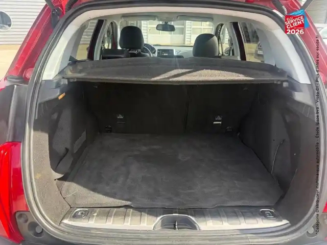 Peugeot 2008 1.6 bluehdi 100ch allure — photo 14