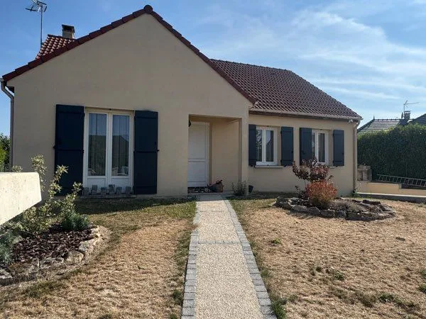 Maison sur sous sol 90m