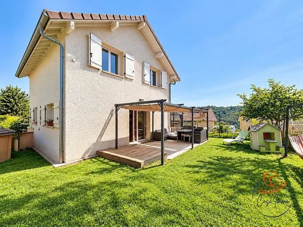 Maison 5 pièces 127 m²