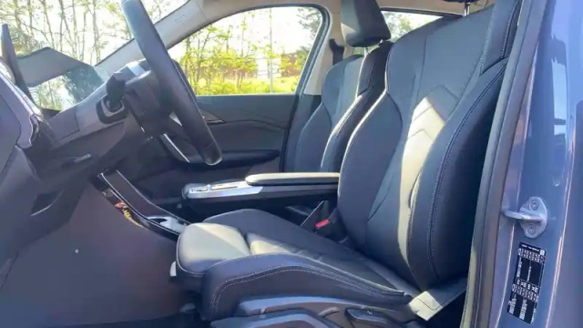 Bmw X1 sdrive 18i 136ch dkg7 — photo 4