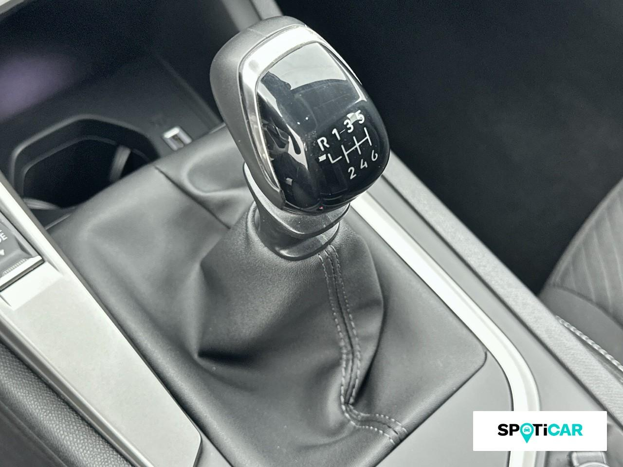 Peugeot 308 1.2 puretech 130ch s&s active pack — photo 14