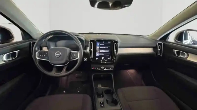Volvo Xc40 t4 recharge 129+82 ch dct7 — photo 15