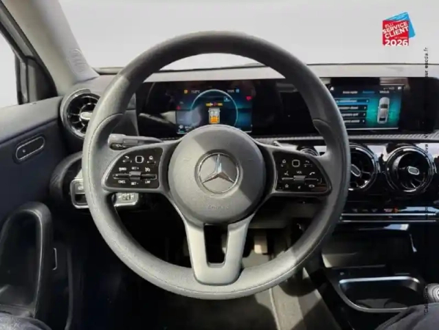 Mercedes Classe A berline 180 136ch business line 7cv — photo 12