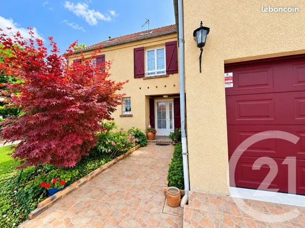 Maison 7 pièces 196 m²