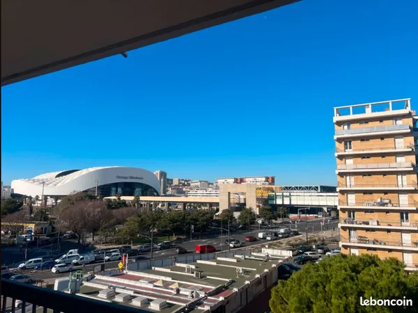 PARC DROMEL - T3 de 70 m² avec balcon-terrasse et Parking collectif