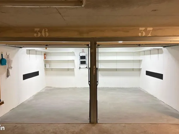 2 Garages Box à Louer vieil Antibes