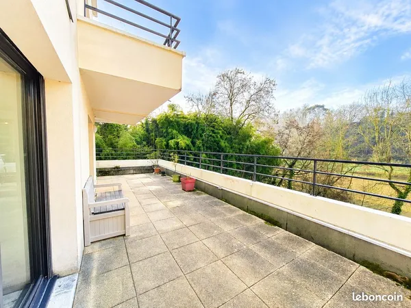 Appartement 6 pièces 141 m²