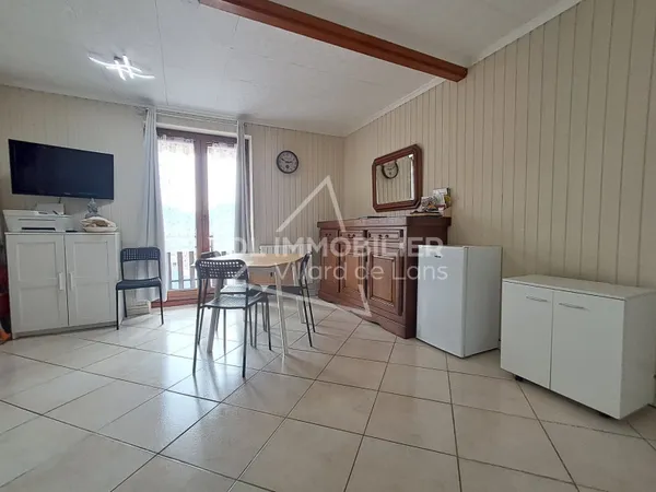 Studio 1 pièce 27 m²