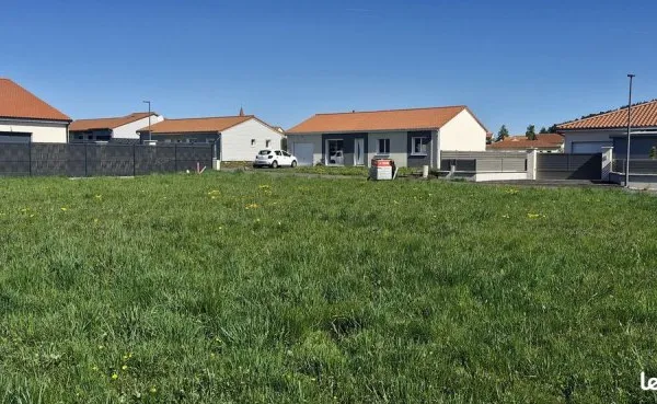 Terrain 648 m² COSTAROS