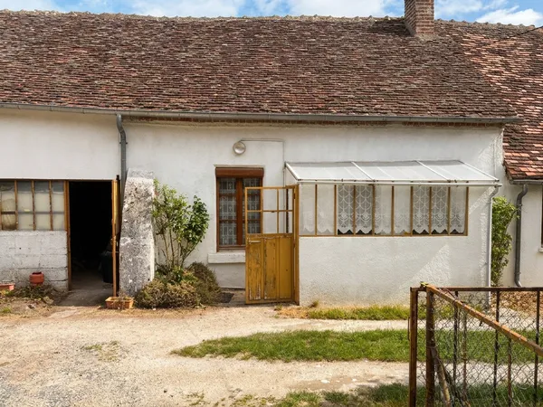Exclusivité, CANGEY À proximité d'Amboise Maison à rén