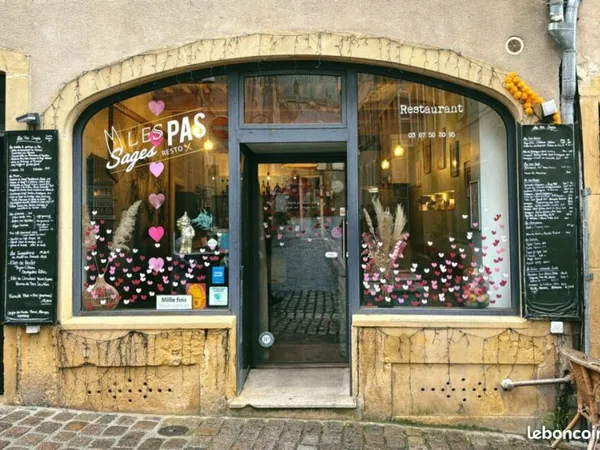 Fonds de commerce restaurant 220 m²