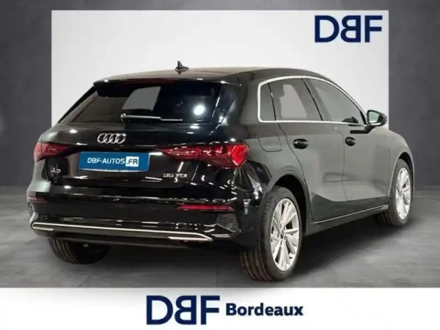 Audi A3 35 tdi 150 s tronic 7 design luxe — photo 5