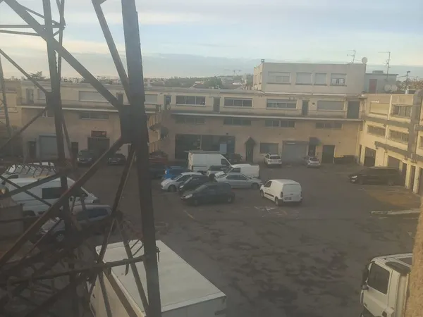Affaire à saisir - immeuble 450 m² + activité transport - gagny (93)