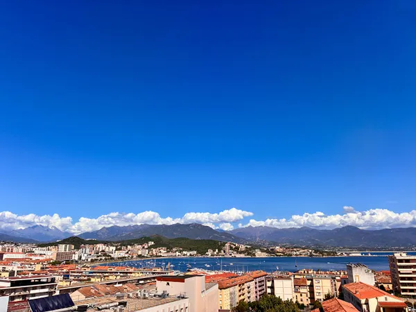 T4 91 m² - Vue mer et baie d'Ajaccio | Quartier Loretto
