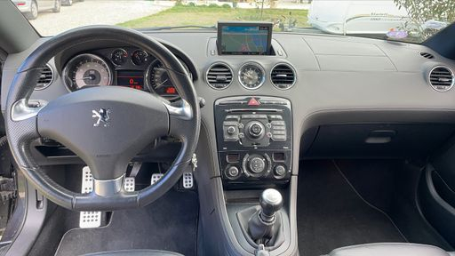 Peugeot RCZ 1.6 THP 156 - N/A – 2011 – 106070 km – Essence – Boîte Manuelle — photo 35