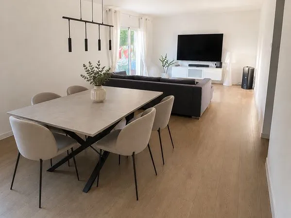 🏡 Maison individuelle de 130 m² - Sans mitoyenneté - Aucun travaux - DPE C - 340 000