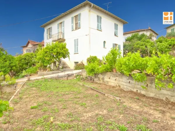 Maison à vendre 8 pièces CAGNES SUR MER (06)