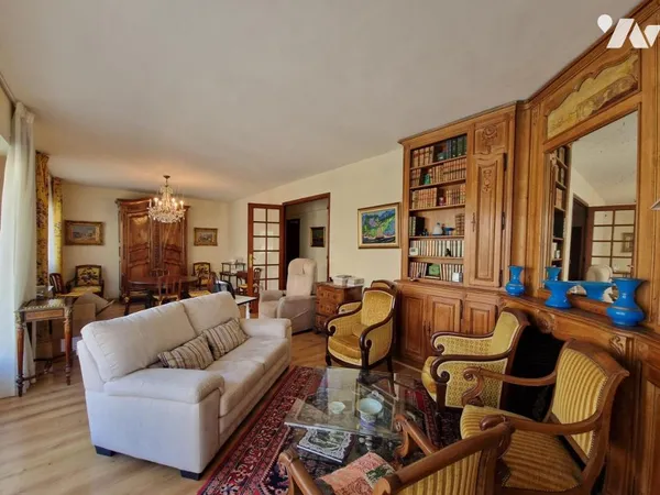 Appartement 3 pièces 104 m²